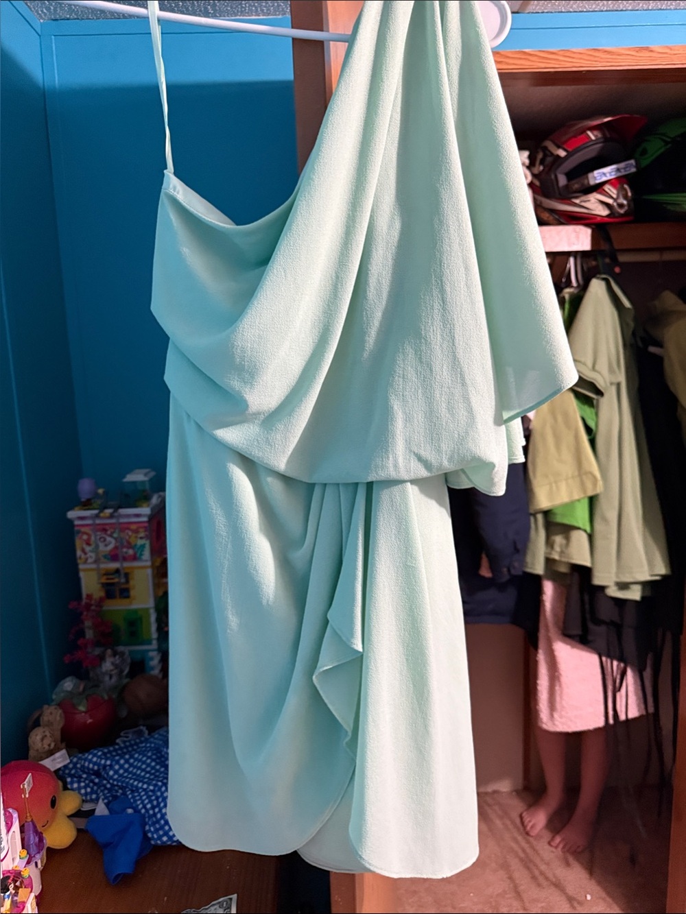 Able One-Shoulder Draped Mint Dress